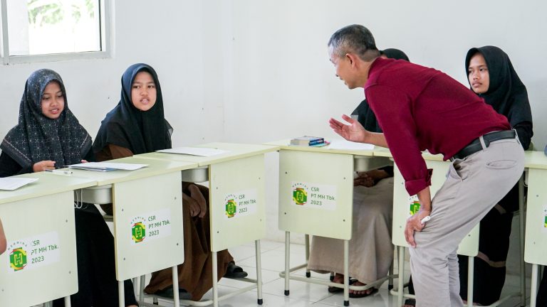 Bahasa Inggris Untuk Pelajar (English for Students) ELTP Cianjur